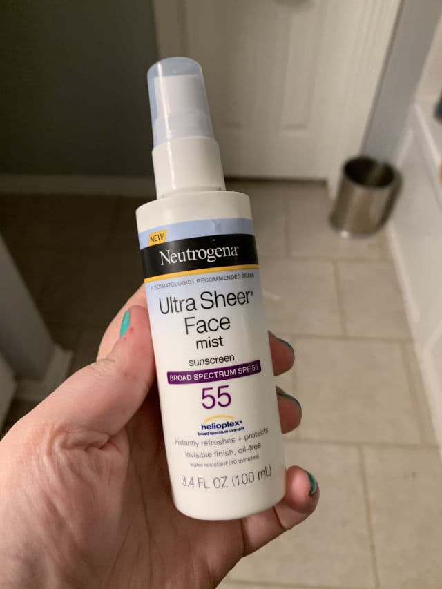 Neutrogena Ultra Sheer Face Mist Sunscreen Broad SPF 55 review photo by Issy88