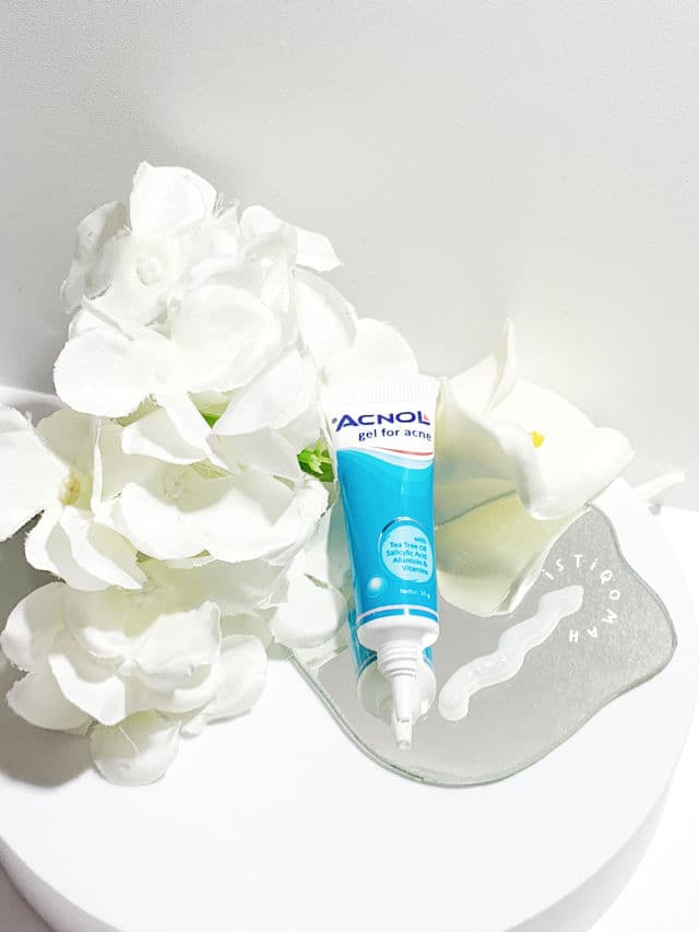 Acnol Gel for Acne review photo by Istiqomah