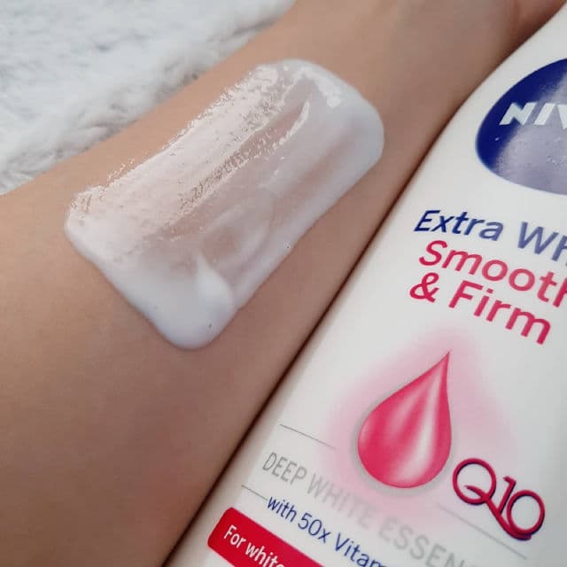 Nivea Extra White Smooth & Firm Body Lotion review photo by IvyPedrozo