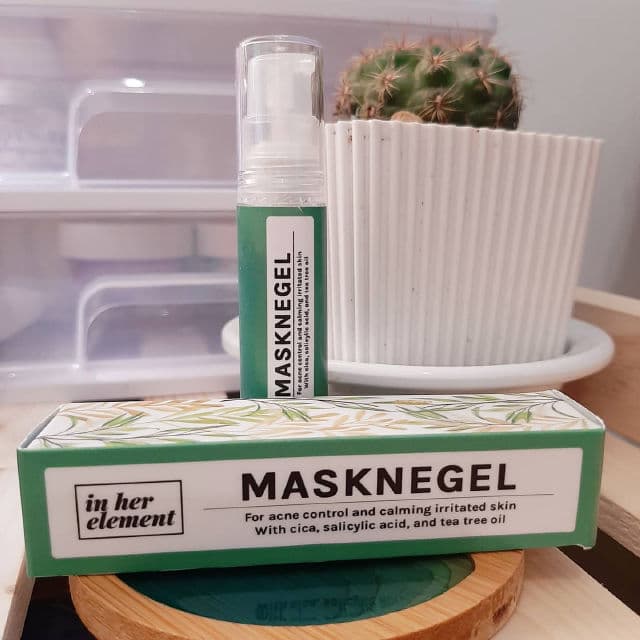 In Her Element Masknegel review photo by IvyPedrozo