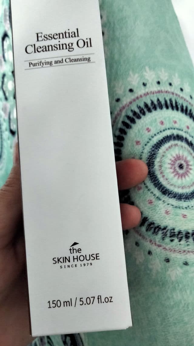 The Skin House Essential Cleansing Oil review photo by Jackie