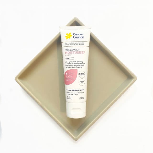 Cancer Council Face Day Wear Moisturiser Matte Invisible Spf 50+ review photo by Janengz