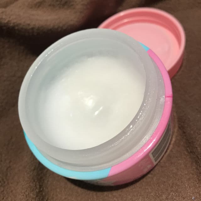 Pond's Makeup Remover Cleansing Balm review photo by Janetliono