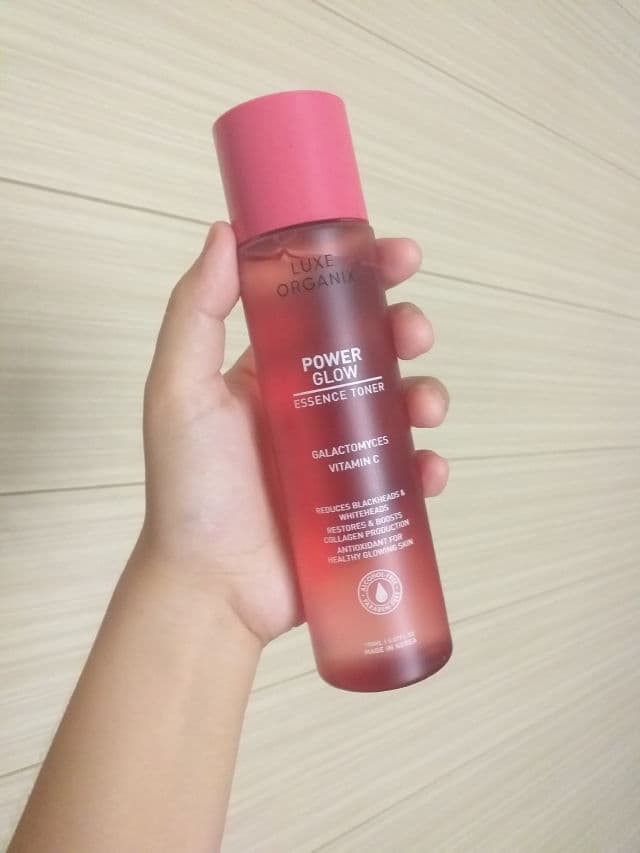 Luxe Organix Power Glow Essence Toner Galactomyces Vitamin C review photo by Jani