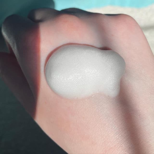 Iunik Centella Bubble Cleansing Foam review photo by JasmineRogers