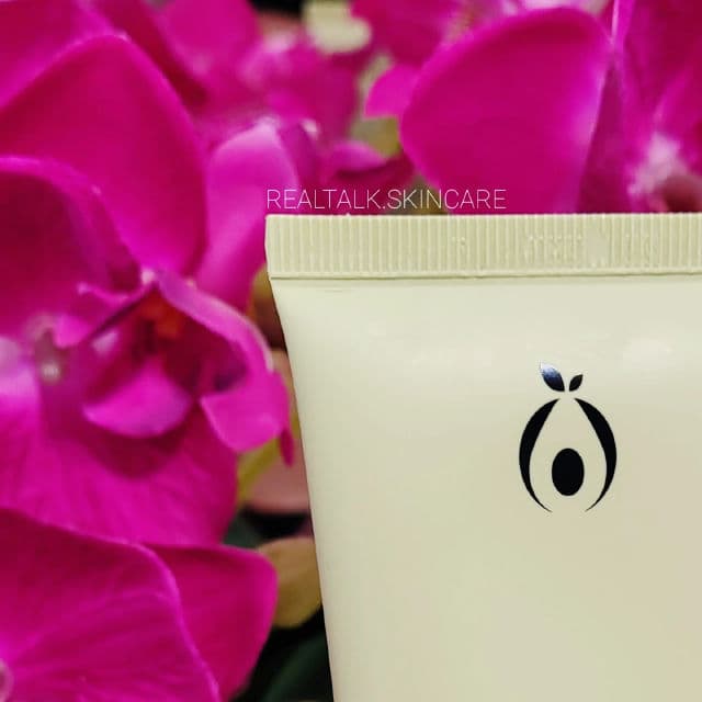 Avocado Zinc SPF 50 Natural Physical Sunscreen review photo by JelenaaJekkii