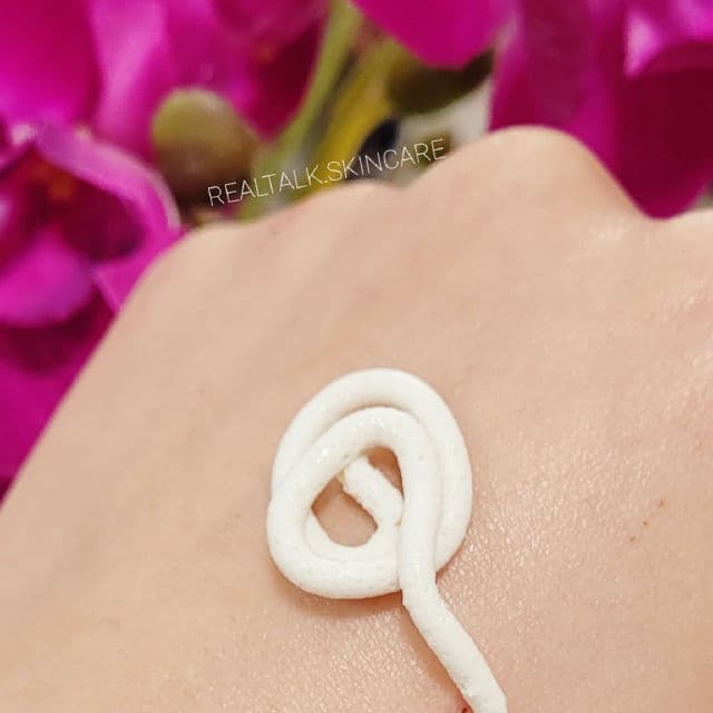 Avocado Zinc SPF 50 Natural Physical Sunscreen review photo by JelenaaJekkii