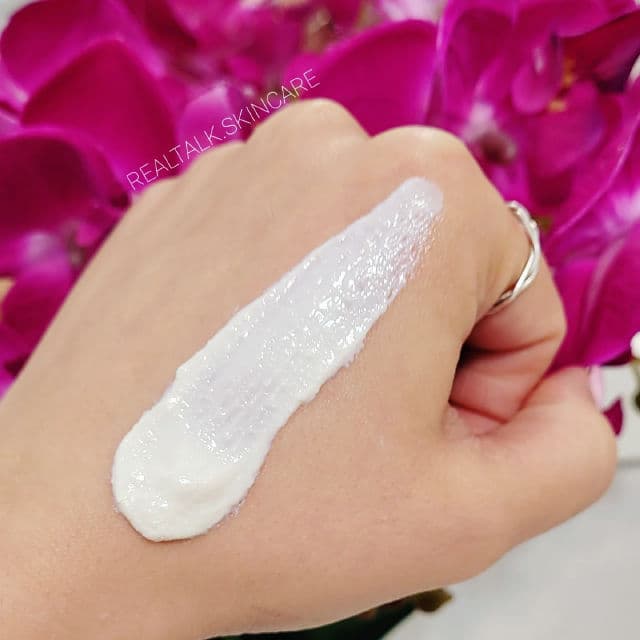 Avocado Zinc SPF 50 Natural Physical Sunscreen review photo by JelenaaJekkii