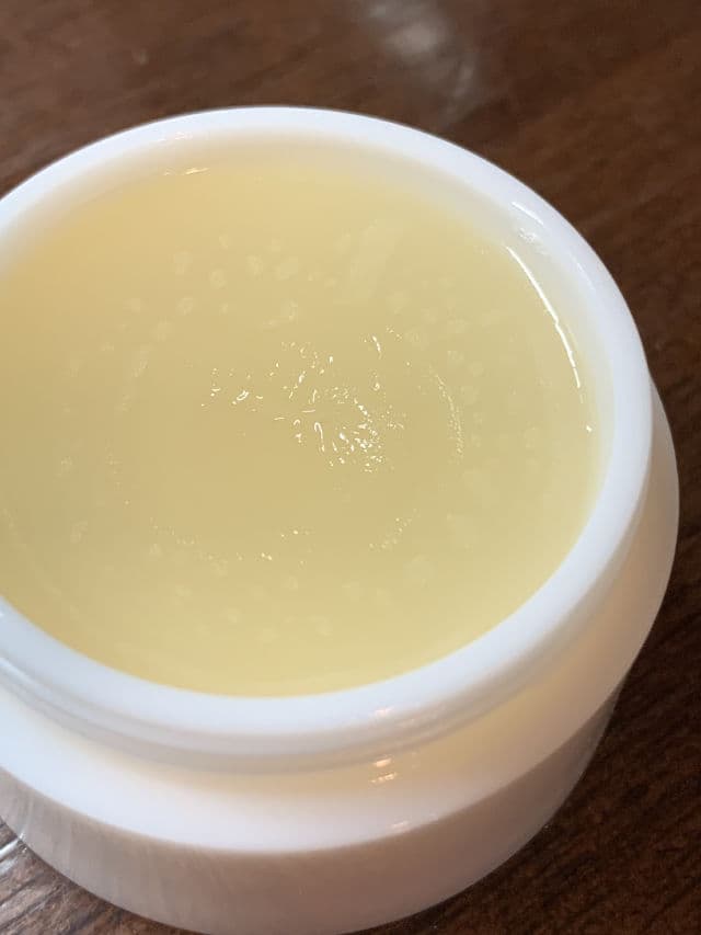 ILLIYOON Ceramide Ato Lip Balm review photo by Jesso