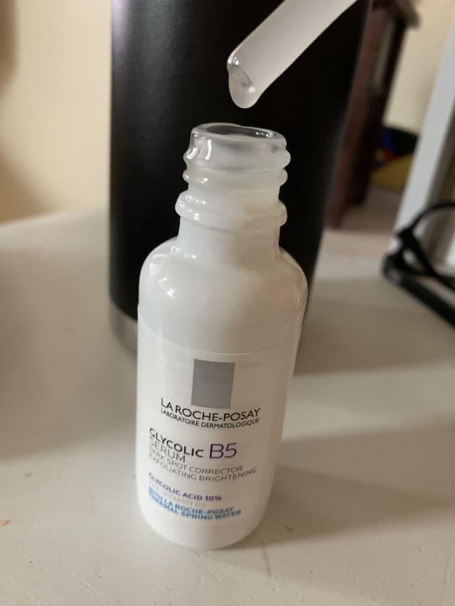 La Roche-Posay Glycolic B5 10% Serum review photo by JhaMan