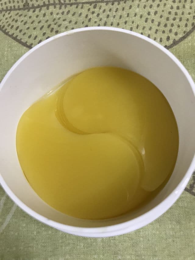 Petitfee Chamomile Lightening Hydrogel Eye Mask review photo by Jhammaey