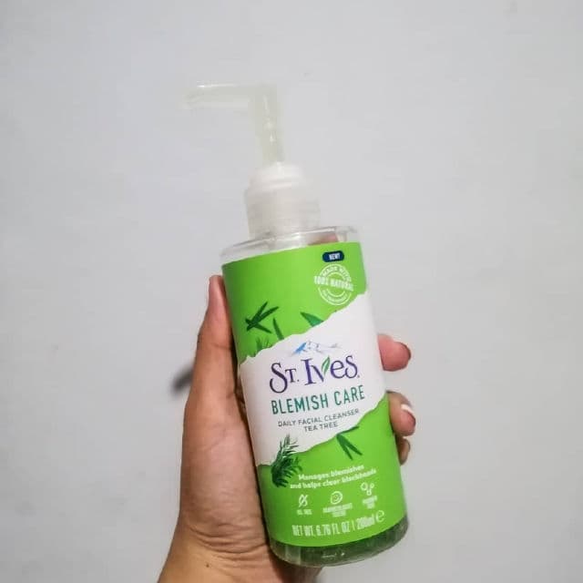 St. Ives Blemish Care Tea Tree Daily Facial Cleanser review photo by Jhoyen