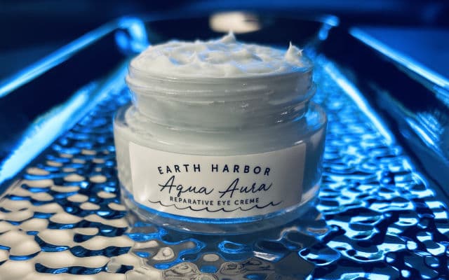 Earth Harbor Naturals Aqua Aura Reparative Eye Creme review photo by JojoK