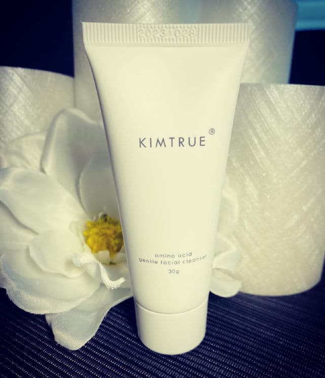 Kimtrue Amino Acid Gentle Facial Cleanser review photo by JojoK