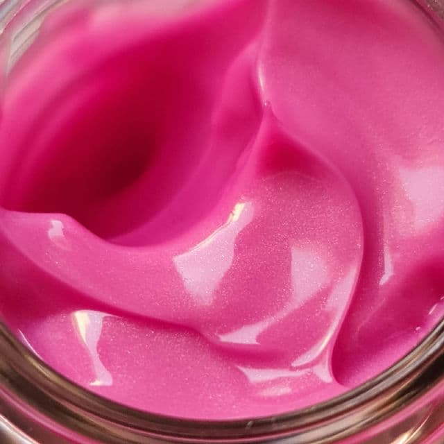 Herbal Dynamics Beauty LipSoothe™ Volumizing & Smoothing Rapid Lip Mask review photo by Jonette