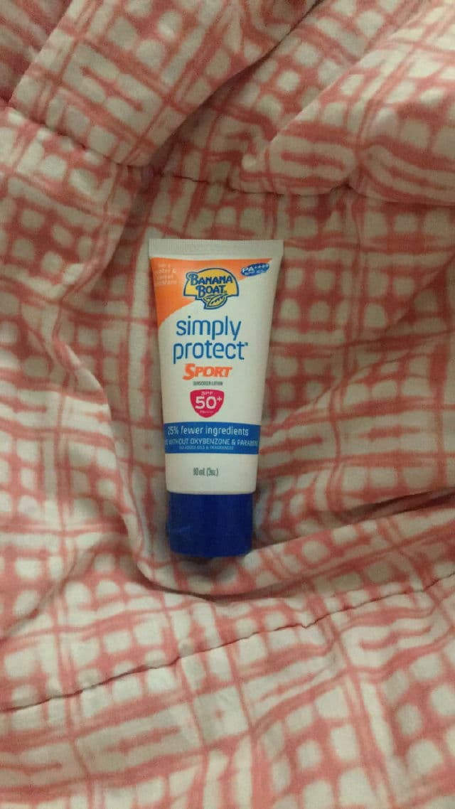 Banana Boat Simply Protect Sport Sunscreen Lotion SPF 50+ review photo by Joury