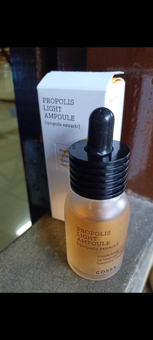 COSRX Full Fit Propolis Light Ampoule review photo by Joyceeelee