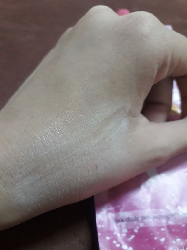 Perfect Skin Sunblock Gel Cream SPF35++ review photo by asteeena