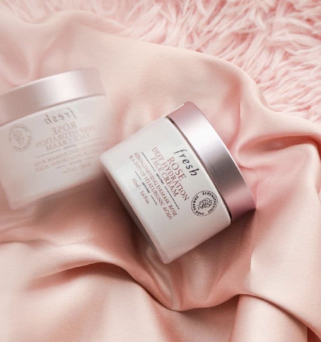 fresh Rose & Hyaluronic Acid Deep Hydration Moisturizer review photo by Jennycares