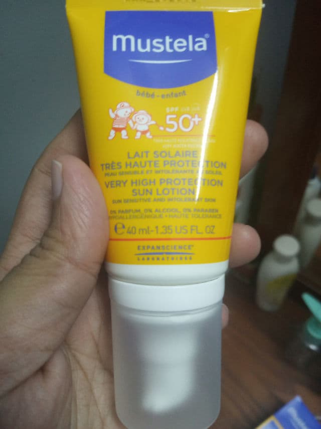 Mustela Very High Protection Face Sun Lotion review photo by KasehJannah