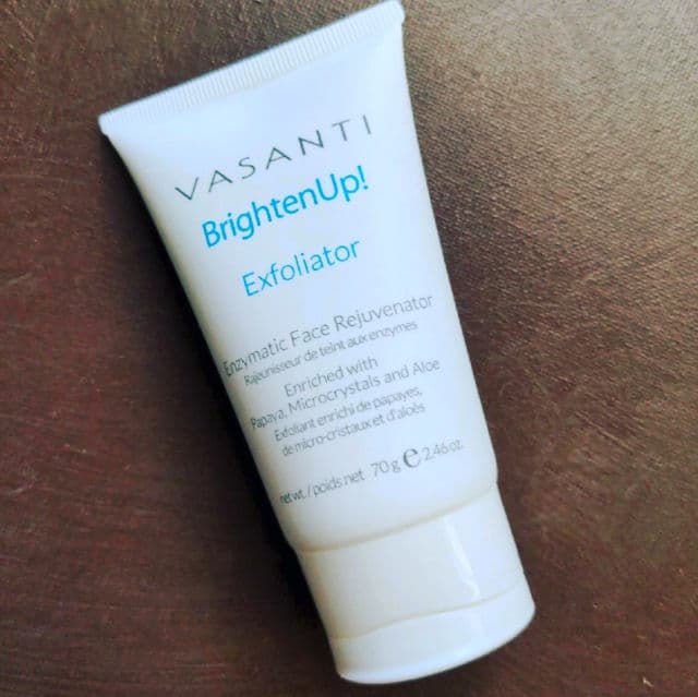 Vasanti Brighten Up Enzymatic Face Rejuvenator review photo by KateT