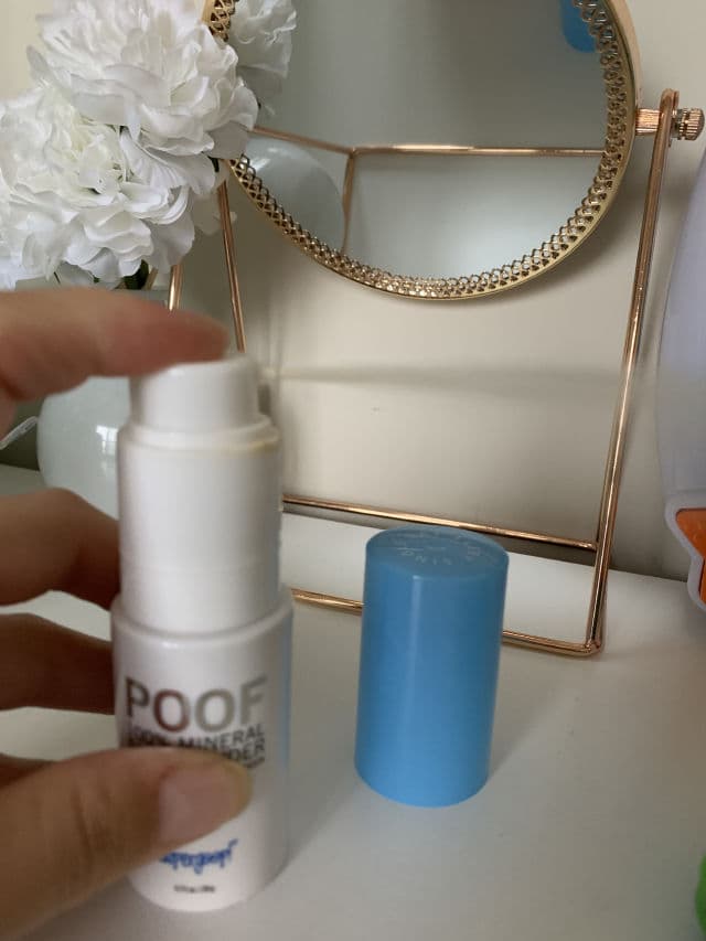 Supergoop! Poof 100% Mineral Part and Scalp Powder SPF 45 review photo by Katerynabeauty