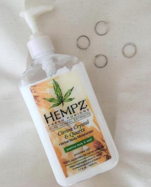 Hempz Sensitive Skin Herbal Body Moisturizer review photo by Katherina
