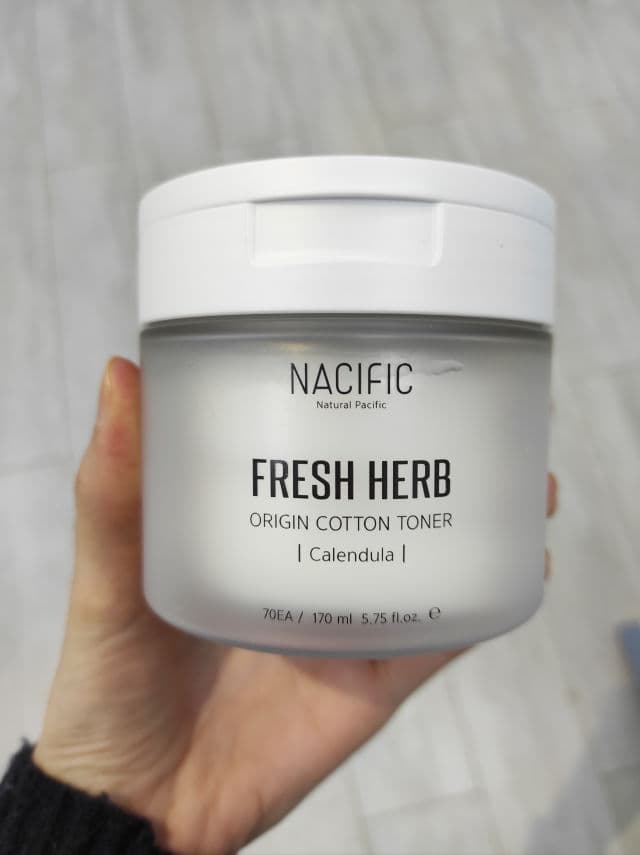 Nacific Fresh Herb Origin Cotton Toner (70ea / 170ml) review photo by Katherina