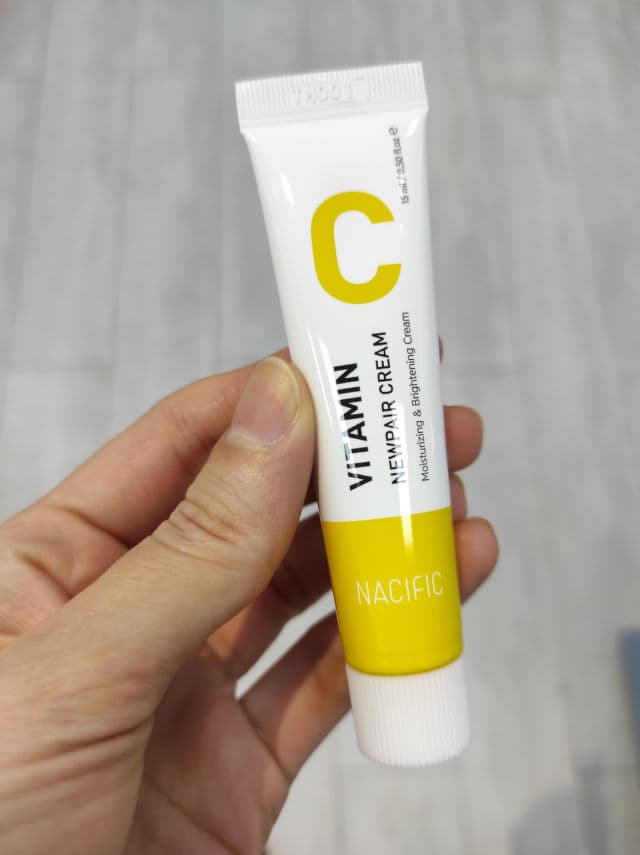 Nacific Vitamin C Newpair Cream review photo by Katherina
