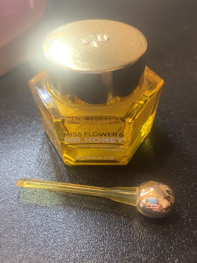 Banila Co. Miss Flower & Mr. Honey Propolis Rejuvenating Eye Cream review photo by Kaytie626