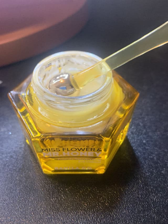 Banila Co. Miss Flower & Mr. Honey Propolis Rejuvenating Eye Cream review photo by Kaytie626