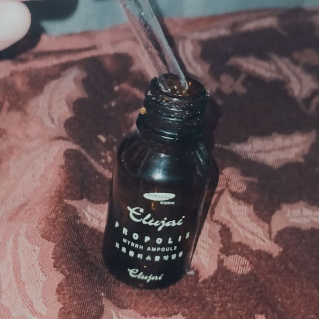 Elujai Everyday Propolis Myrrh Ampoule review photo by Kevv