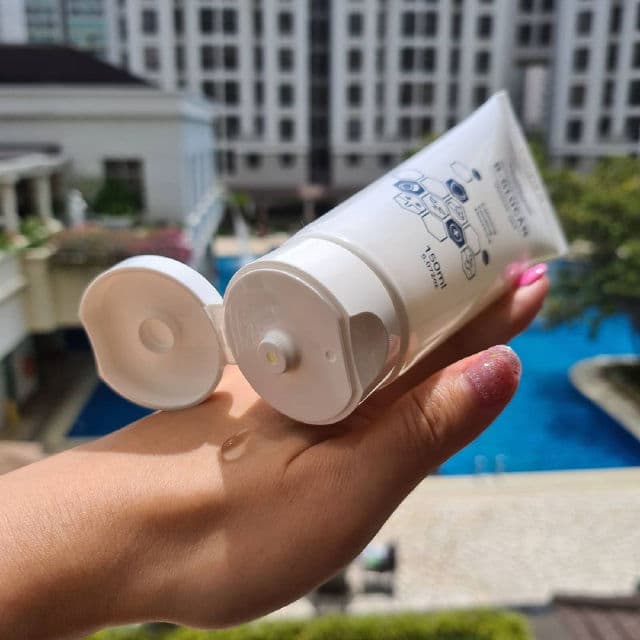 Treatis B-glucan Water Gel  review photo by Kikiliew