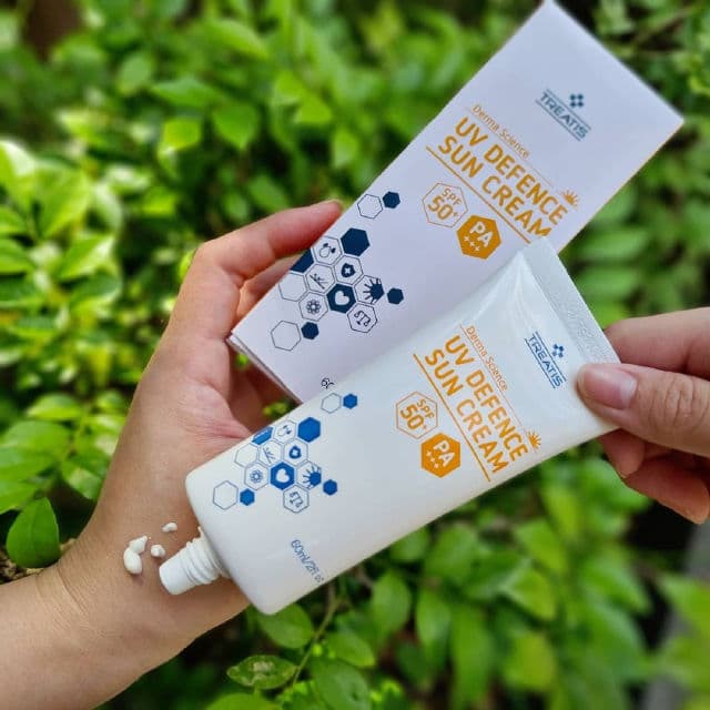 Treatis UV Defence Sun Cream SPF50+ review photo by Kikiliew