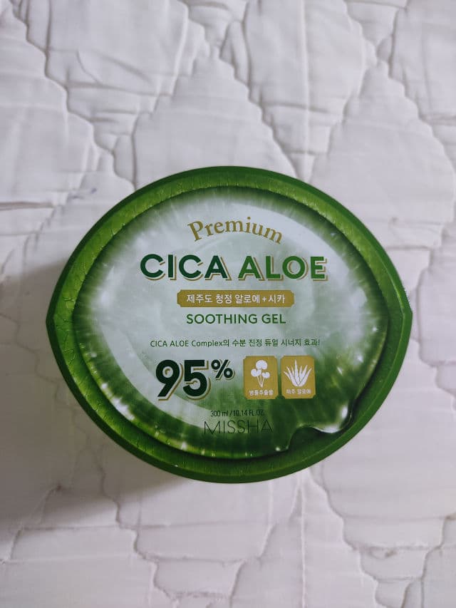 MISSHA Premium Cica Aloe Soothing Gel review photo by KimmyKhadija