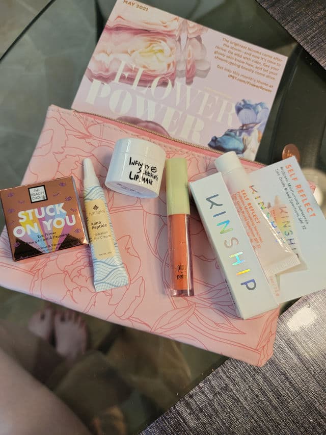 Hanalei Lip Treatment - Rose review photo by Kimsupermodel