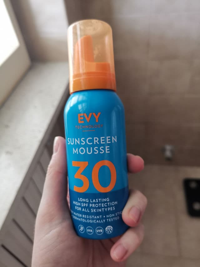 Evy Technology Sunscreen Mousse SPF30 review photo by KoalaPask
