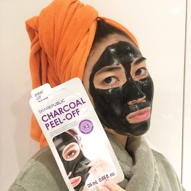 Skin Republic Charcoal Peel-Off Mask review photo by KrisnaB
