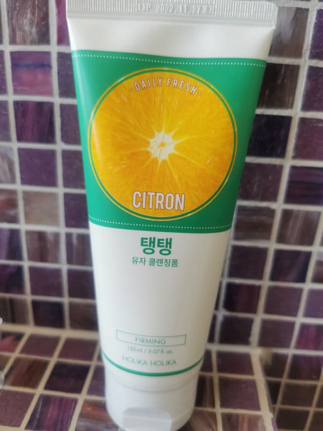 HOLIKA HOLIKA Daily Fresh Citron Cleansing Foam review photo by Krisztina3