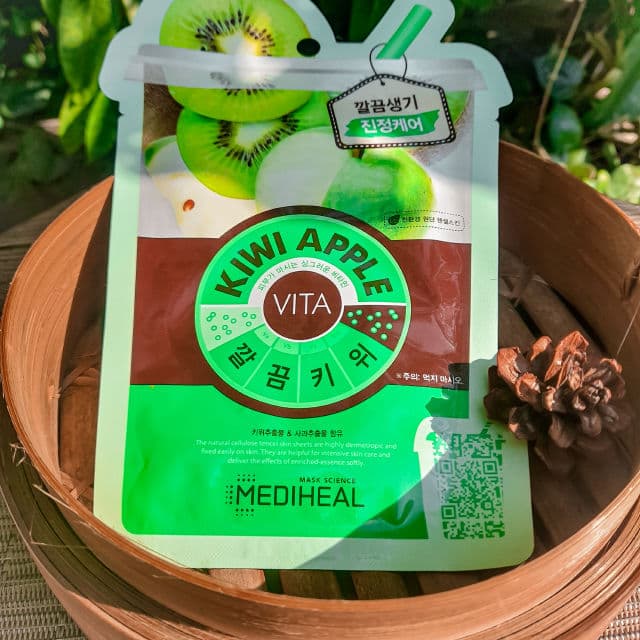MEDIHEAL Kiwi Apple Vita Mask review photo by Kusuma