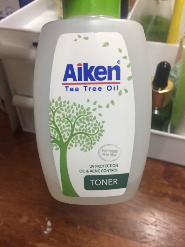 Aiken Tea Tree Oil Toner review photo by LAZYBabyWolf