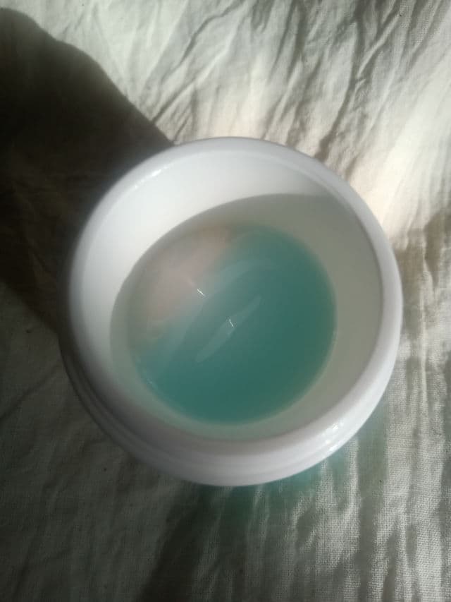 Azarine Cooling Water Sleeping Mask review photo by LathifahHusna