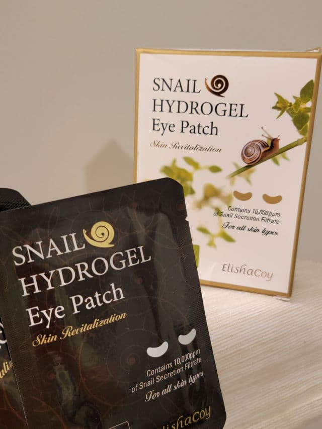 Elishacoy Snail Hydrogel Eye Patch  review photo by LauraJayne