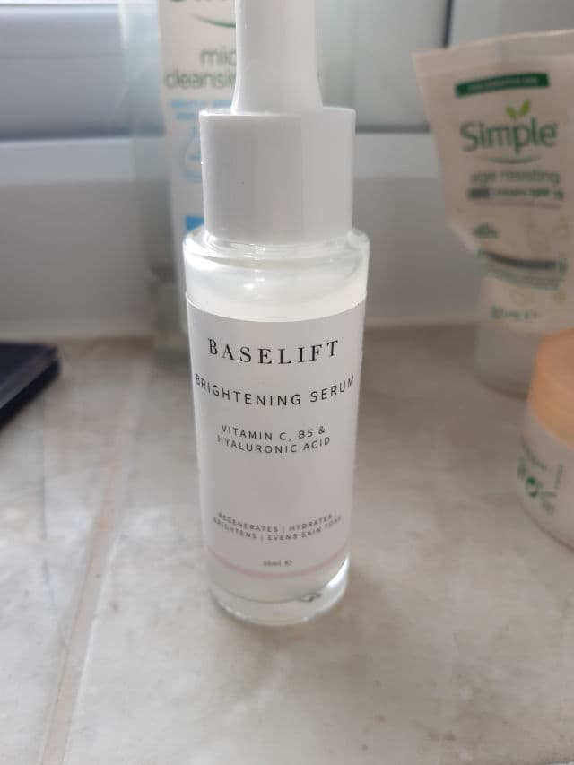BaseLift Brightening Serum - Vitamin C & Hyaluronic Acid Serum review photo by Laurel1989