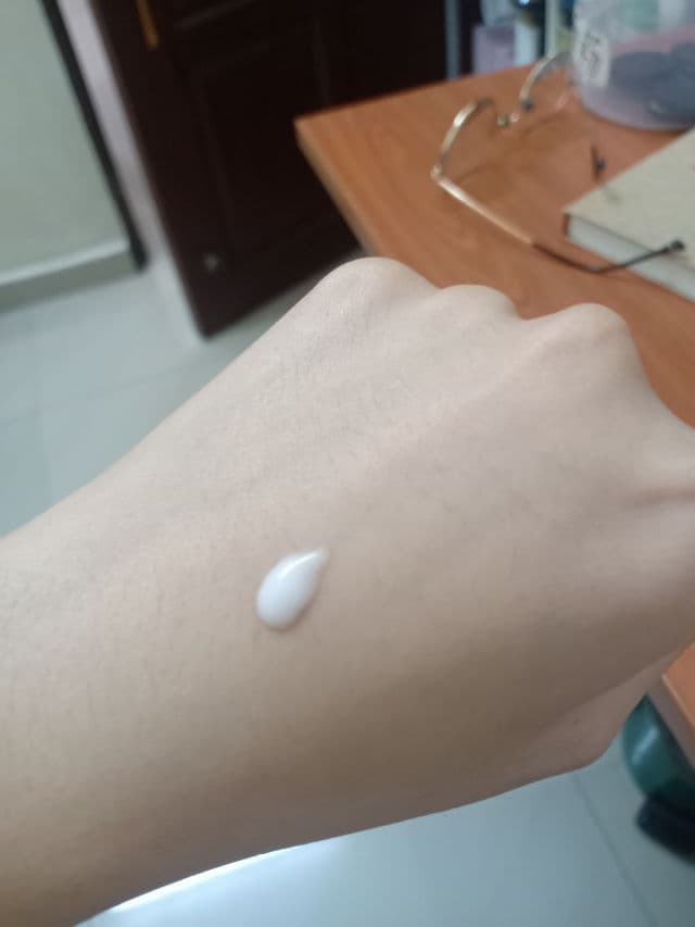 La Roche-Posay Effaclar K (+) review photo by LeeYing98
