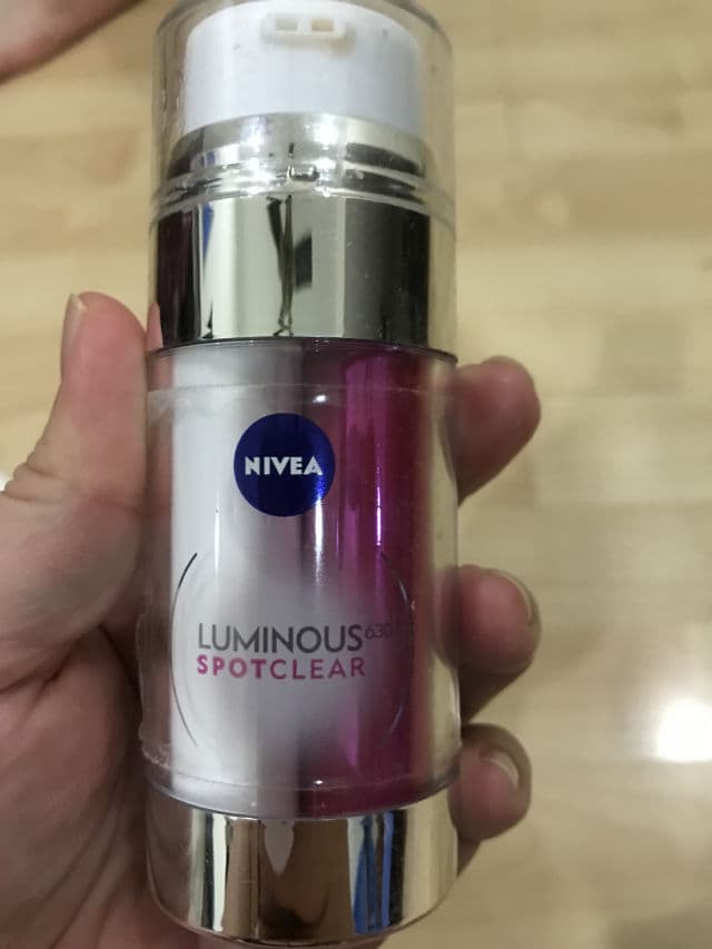 Nivea Luminous 630 Spotclear Treatment review photo by LeeZuki
