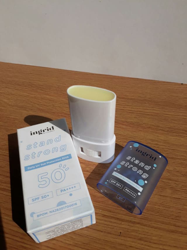 Ingrid Cosmetics Stand Strong Daily UV Sun Protection Stick  review photo by LiaSusilawati
