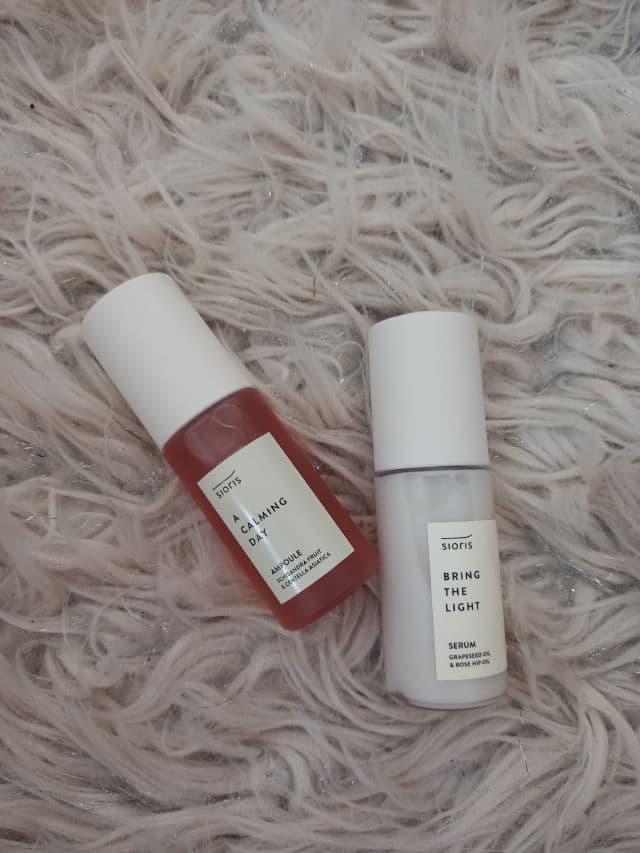 Sioris Bring the Light Serum review photo by Lilovyee