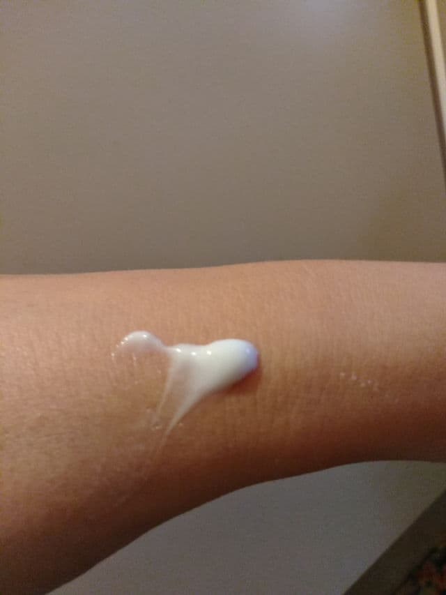 SheaMoisture Raw Shea Butter Hydrating Body Lotion with Frankincense & Myrrh review photo by Littledarling27