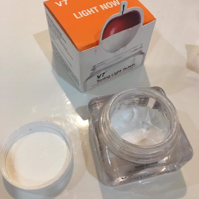 Dr. Jart+ V7 Toning Light review photo by LizhReview